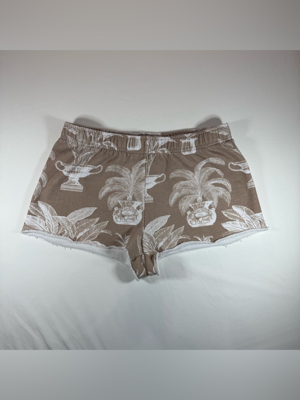 PacSun Potted Palm Tree Toile Print Fleece Cutoff Sweat Shorts Size M